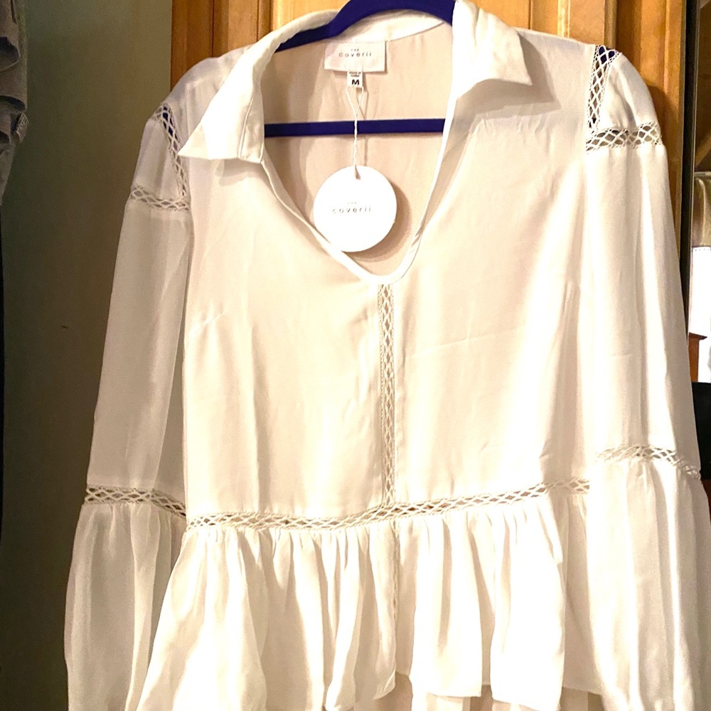 white crochet detail V neck boho style